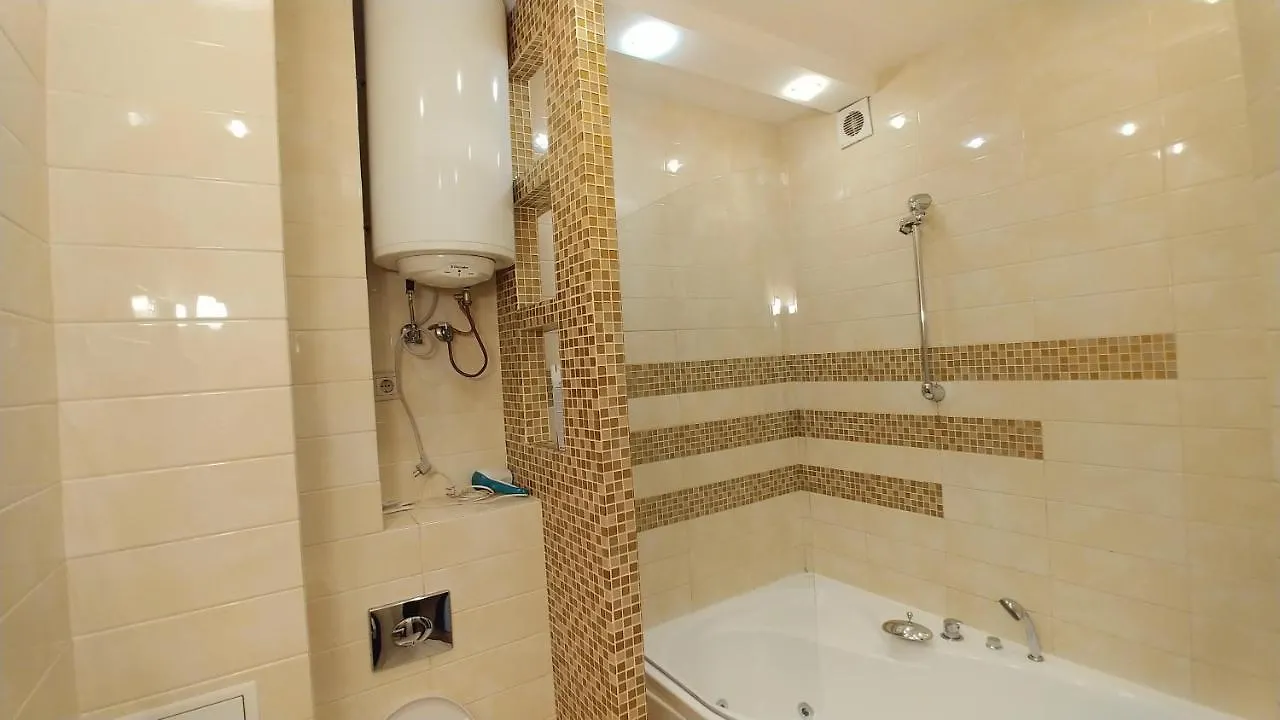 One Bedroom. Lux. 17 Baseina Str. Near Gulliver Kiev 0*,