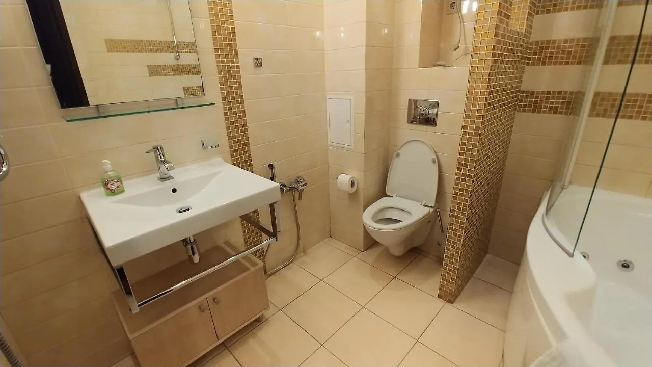 Apartamento One Bedroom. Lux. 17 Baseina Str. Near Gulliver Kiev
